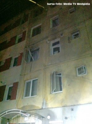Explozie devastatoare într-un bloc din Medgidia: mai multe persoane au fost rănite grav